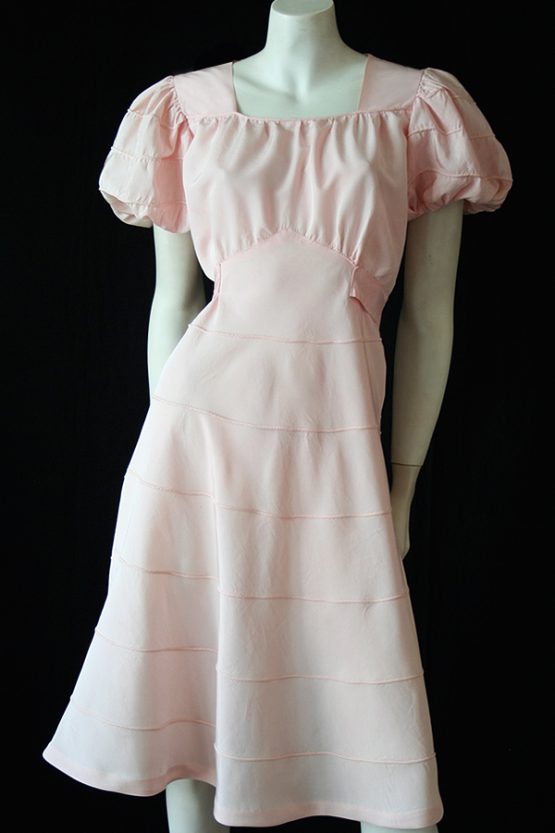 30s pink dress full length 600×900