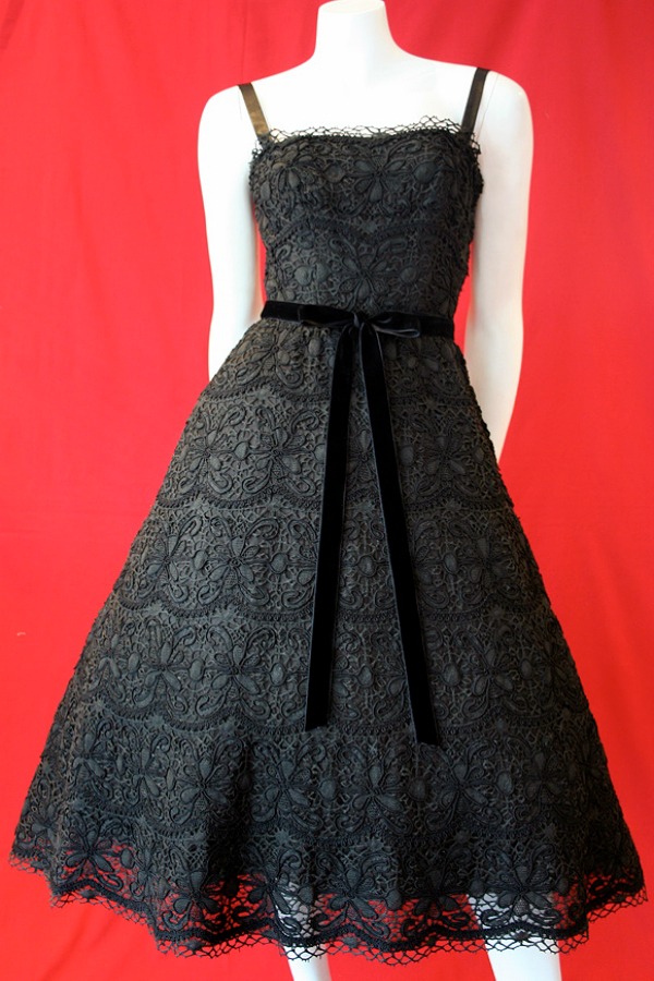 Vintage 1950s dress by Elanor’s House